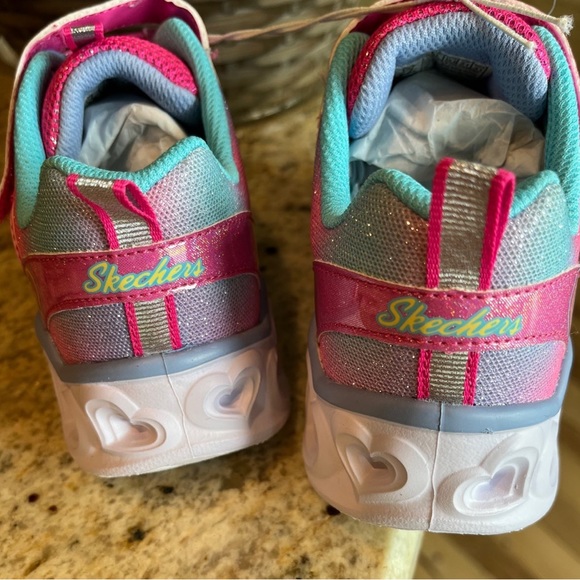 Sketchers Heart Light Up Shoes Pink Glittery Sneakers White Sole - Picture 16 of 16